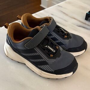 Adidas Terrex Kids Sneakers - Black and Tan